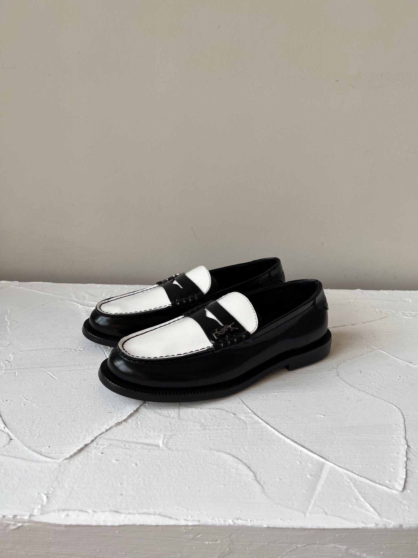 SL LE LOAFER BLACK AND WHITE CALFSKIN