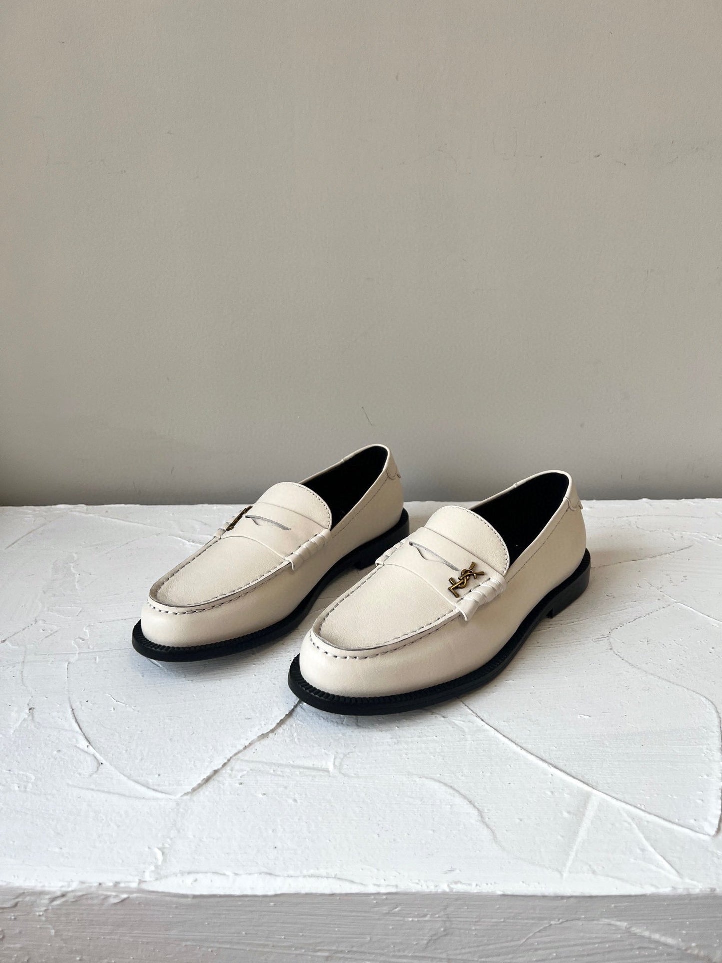 SL LE LOAFER WHITE SUEDE