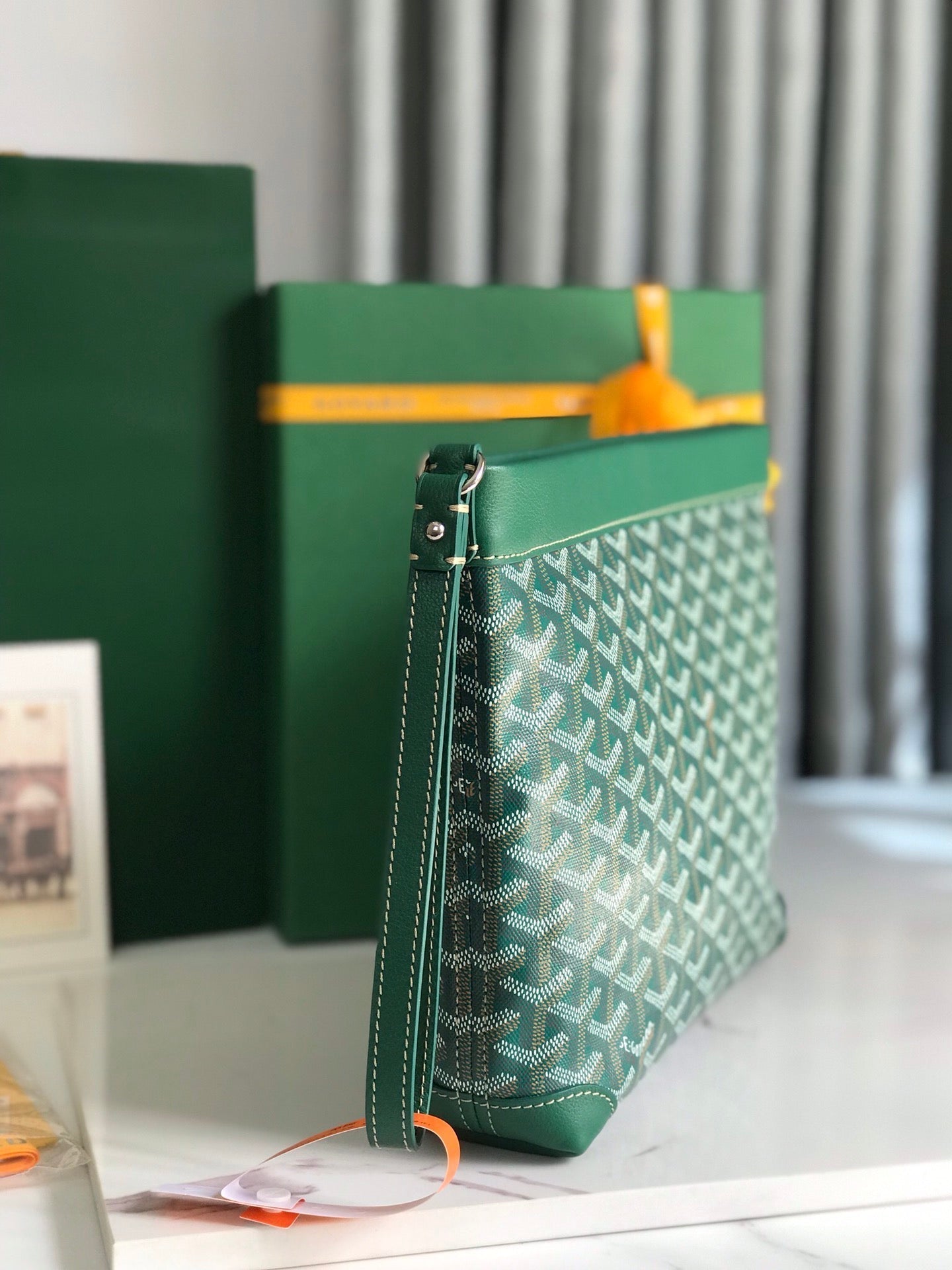 CONTI POUCH 24 IN GREEN LAMBSKIN AND GOYARDINE CANVAS