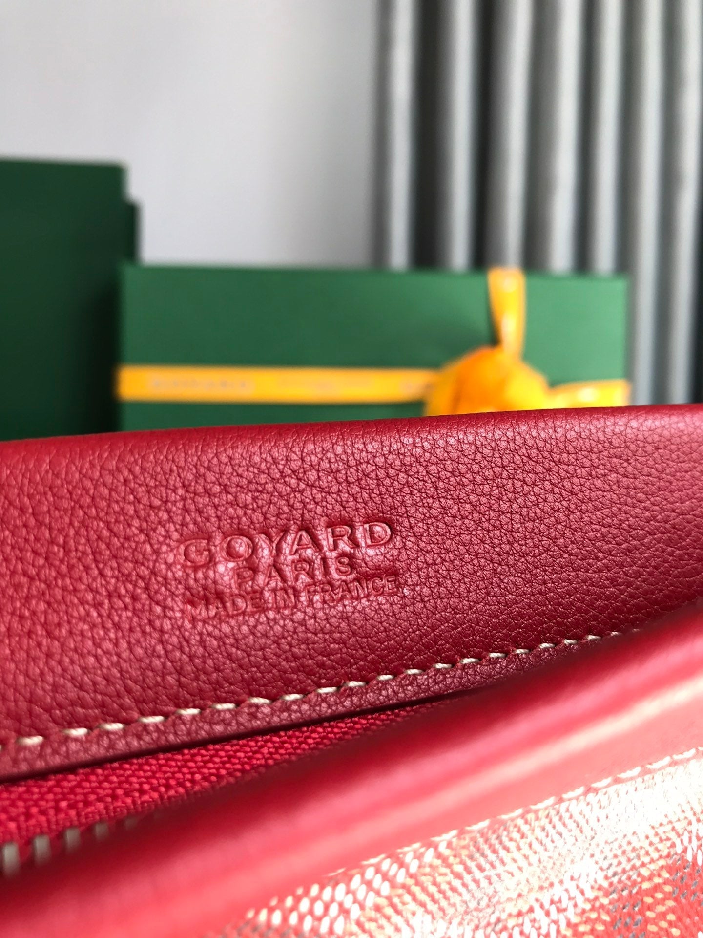 CONTI POUCH 24 IN CLASSIC RED LAMBSKIN AND GOYARDINE CANVAS