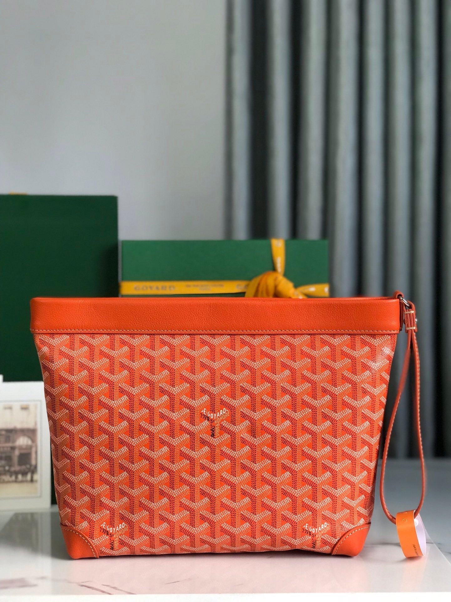 CONTI POUCH 24 IN ORANGE LAMBSKIN AND GOYARDINE CANVAS