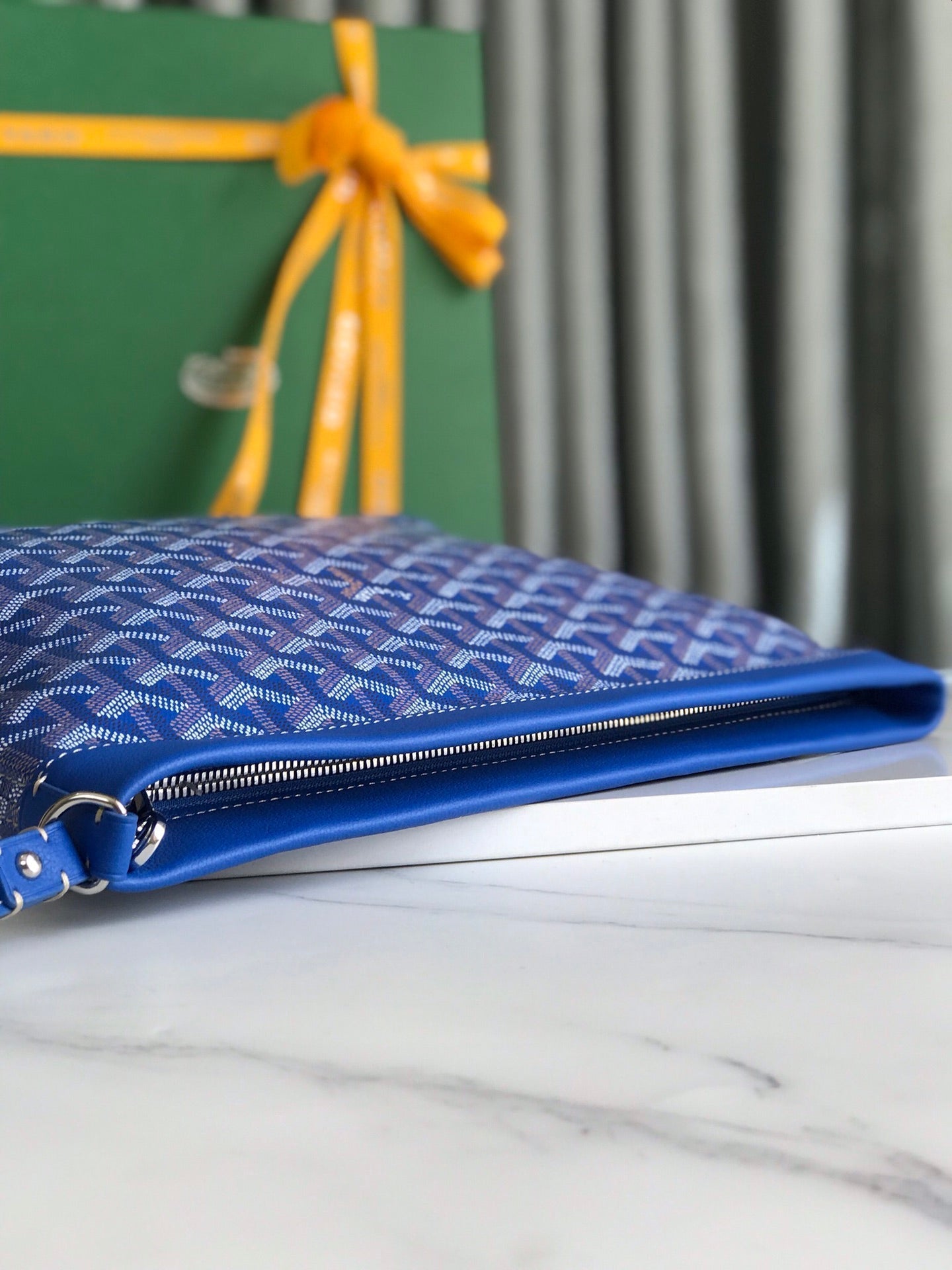 CONTI POUCH 24 IN SAPPHIRE BLUE LAMBSKIN AND GOYARDINE CANVAS