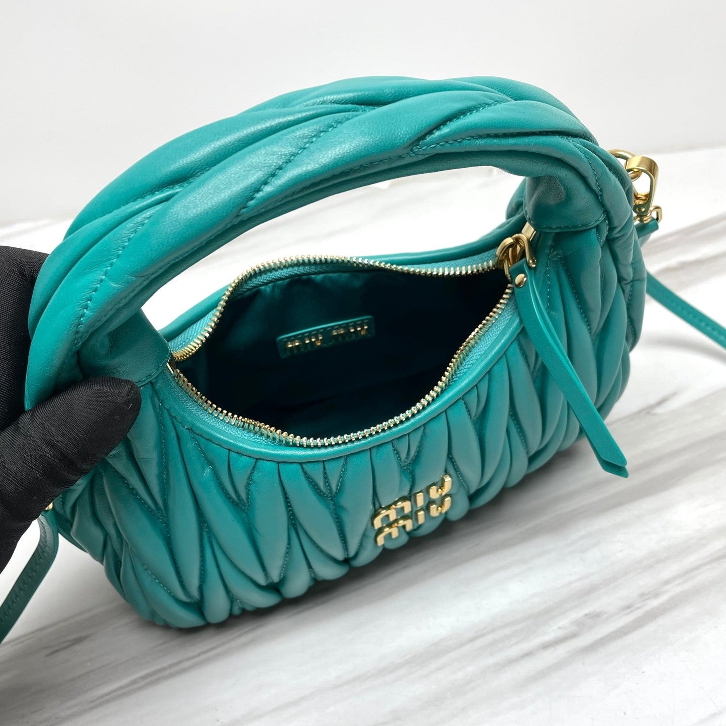 miuwander hobo 23 light sea green matelasse leather