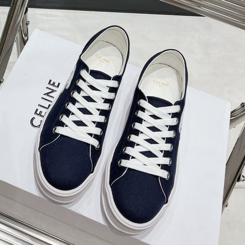 JANE SNEAKERS LOW LACE-UP WITH TRIOMPHE PATCH IN CANVAS AND CALFSKIN NAVY/WHITE LOGO