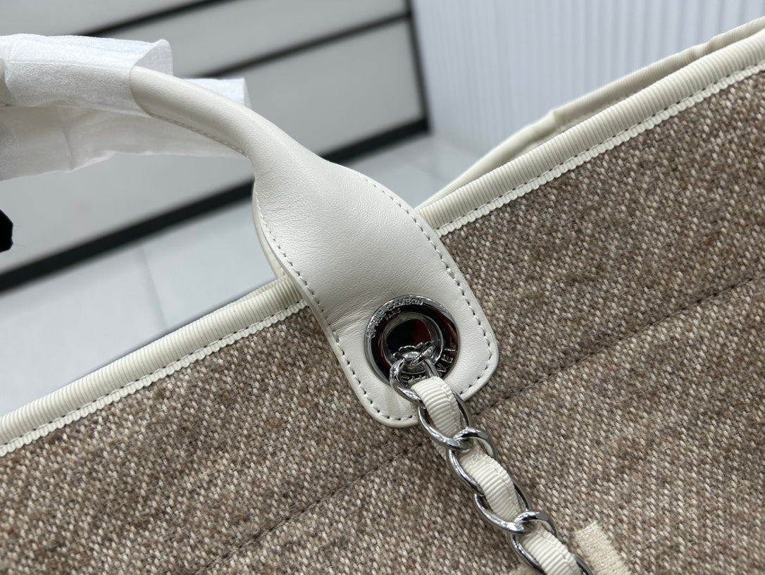 CC Deauville Tweed Bag White Leather Silver Hardware 13