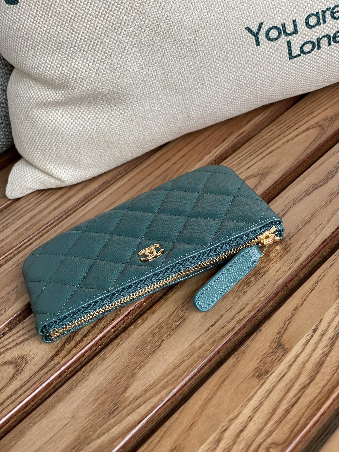 cc zipped wallet 15 blue green caviar gold hardware