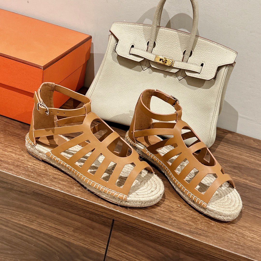 STRAW SOLE SANDAL CARAMEL LAMBSKIN