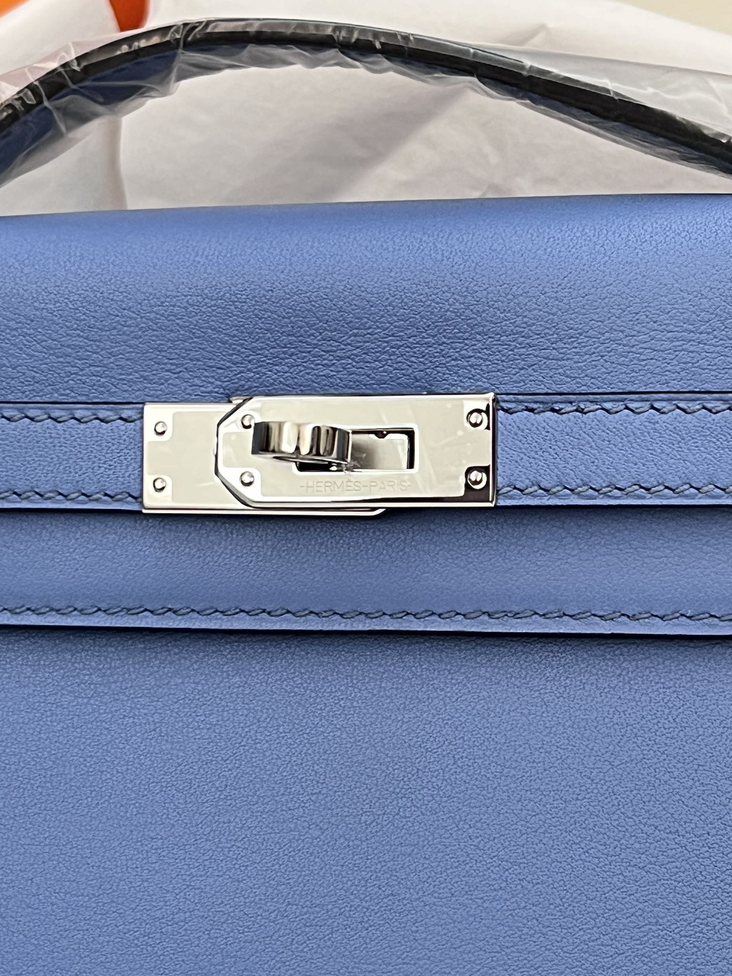 HM KELLY POCHETTE 22CM LIGHT BLUE SWIFT SILVER HARDWARE