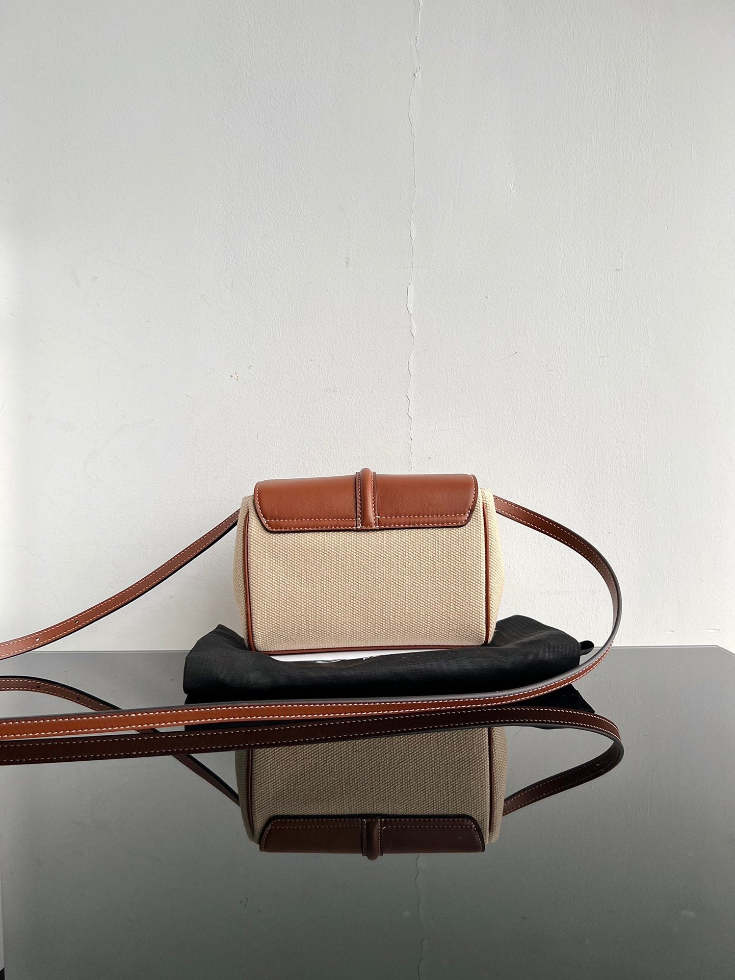 SOFT 18 BEIGE BROWN CALFSKIN