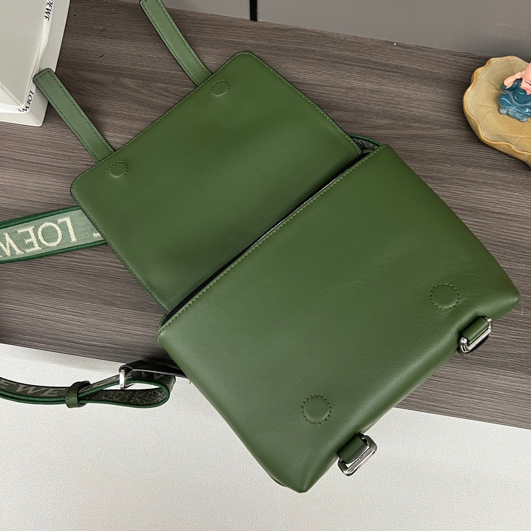 Loew Military Dark Green Leather Messager Bag