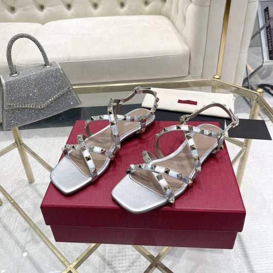 Rockstud 1cm Square Toe Rose Cannelle and Silver Leather Sandals