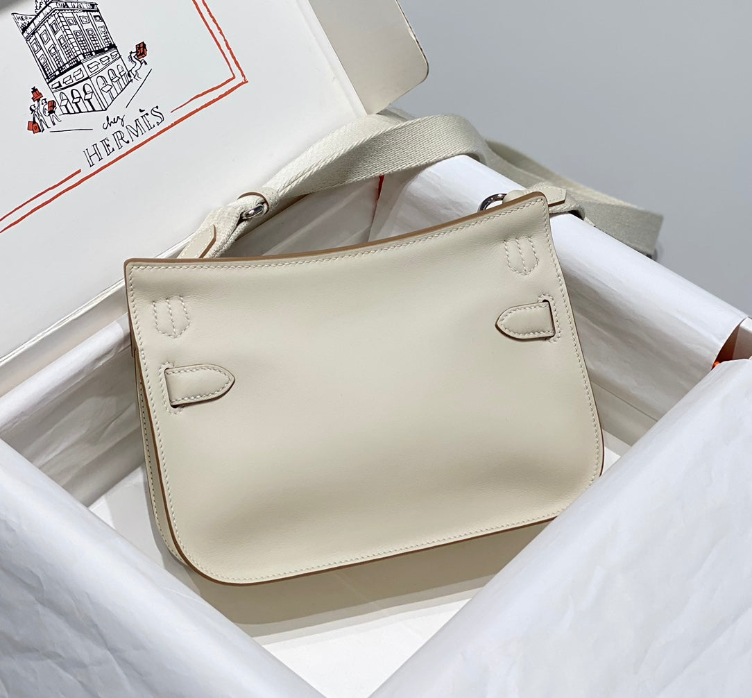 HM JYPSIÈRE MINI 23 CREAM CALFSKIN SILVER HARDWARE