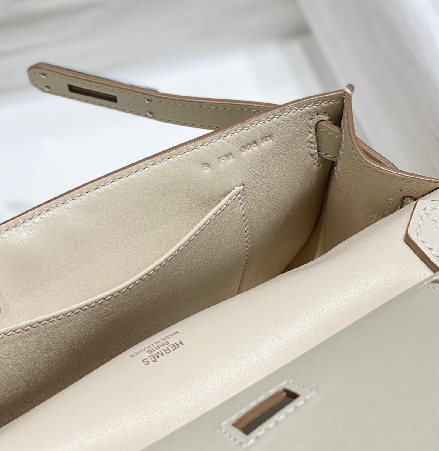 HM JYPSIÈRE MINI 23 CREAM CALFSKIN SILVER HARDWARE