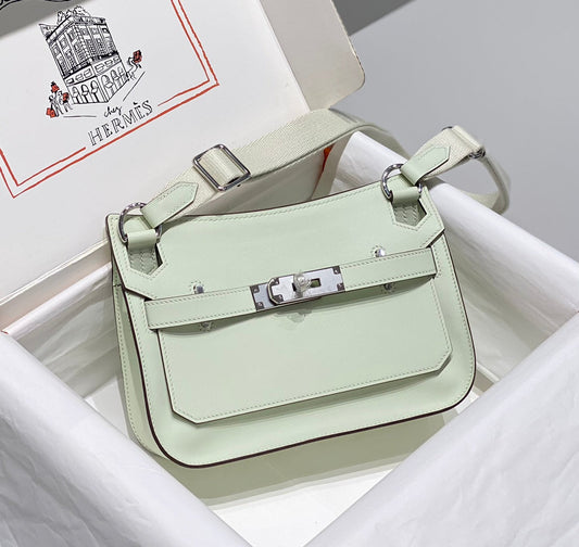 KELLY 23CM JYPSIERE LIGHT GREEN LEATHER CROSSBODY BAG SHW