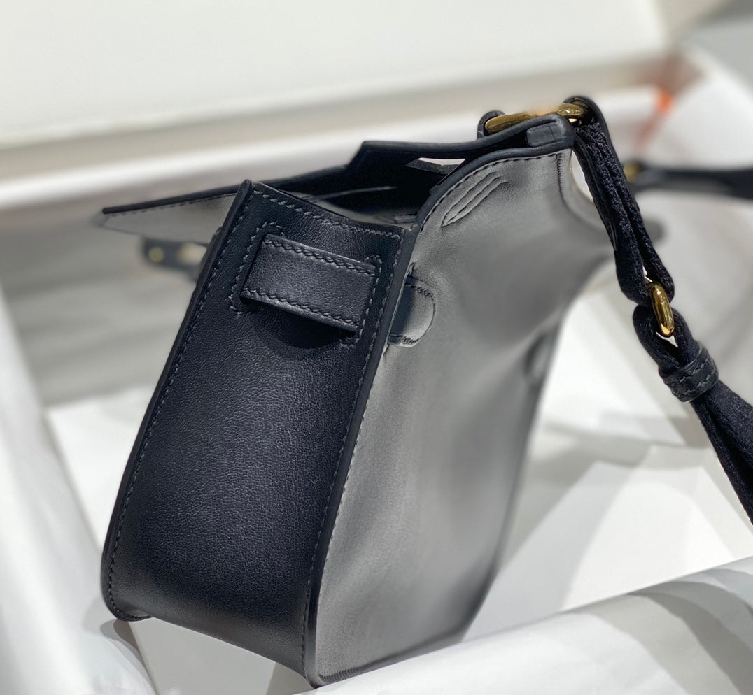 HM JYPSIÈRE MINI 23 BLACK CALFSKIN GOLD HARDWARE