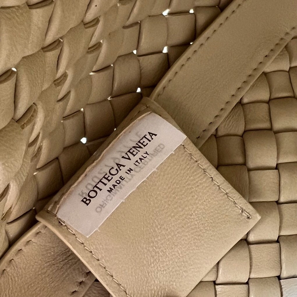 SMALL CLICKER 27 BEIGE LAMBSKIN