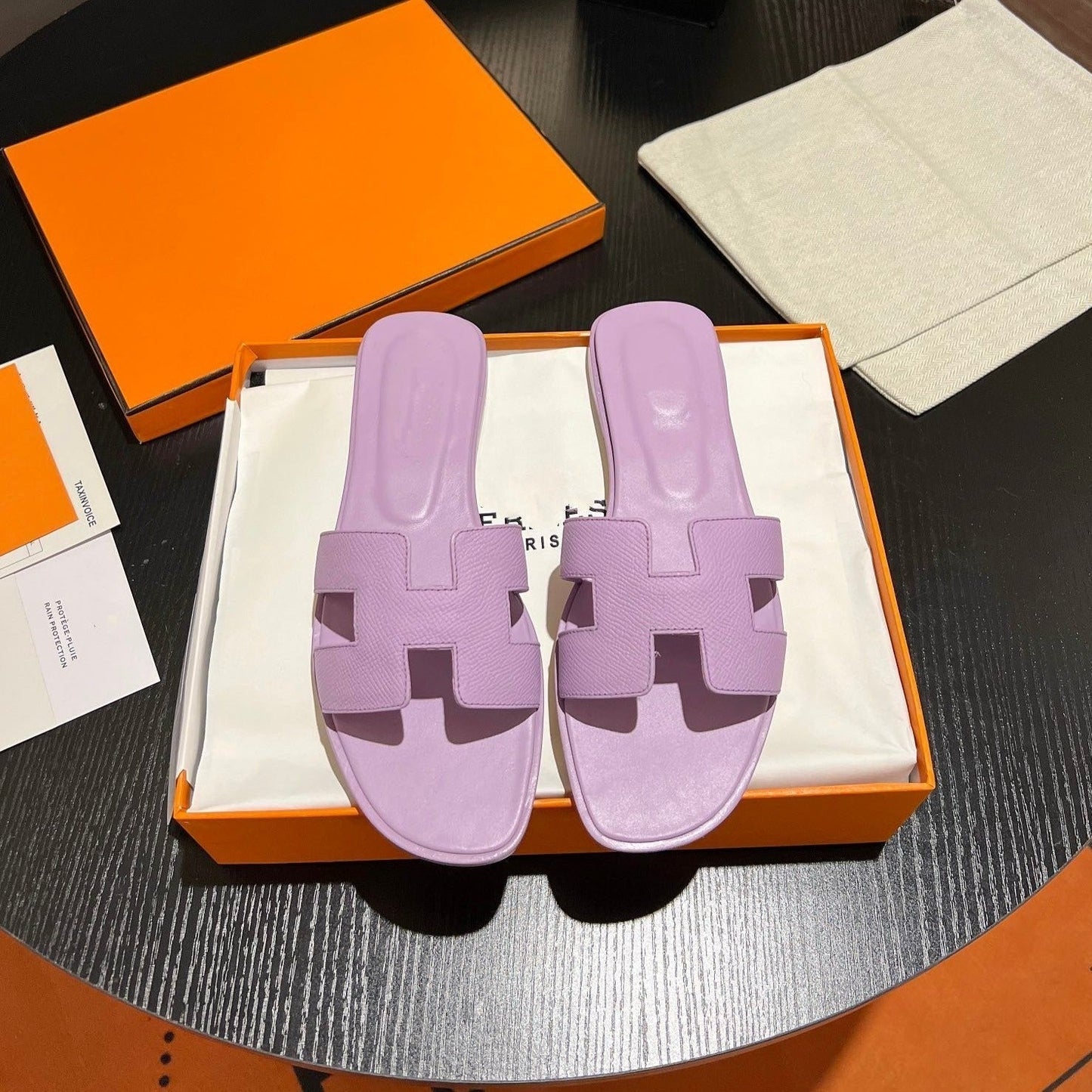 0RAN SANDAL Leather Lavender