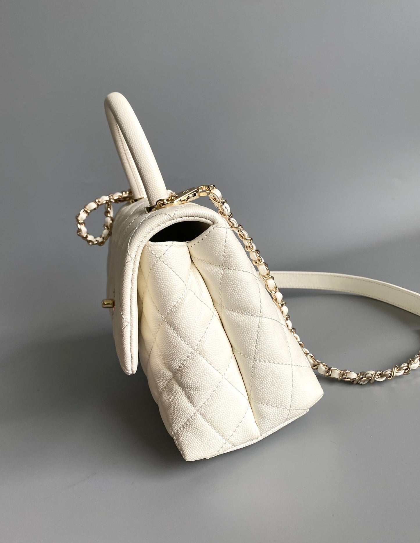 coco handle flap bag 23cm white quilted caviar light gold hardware