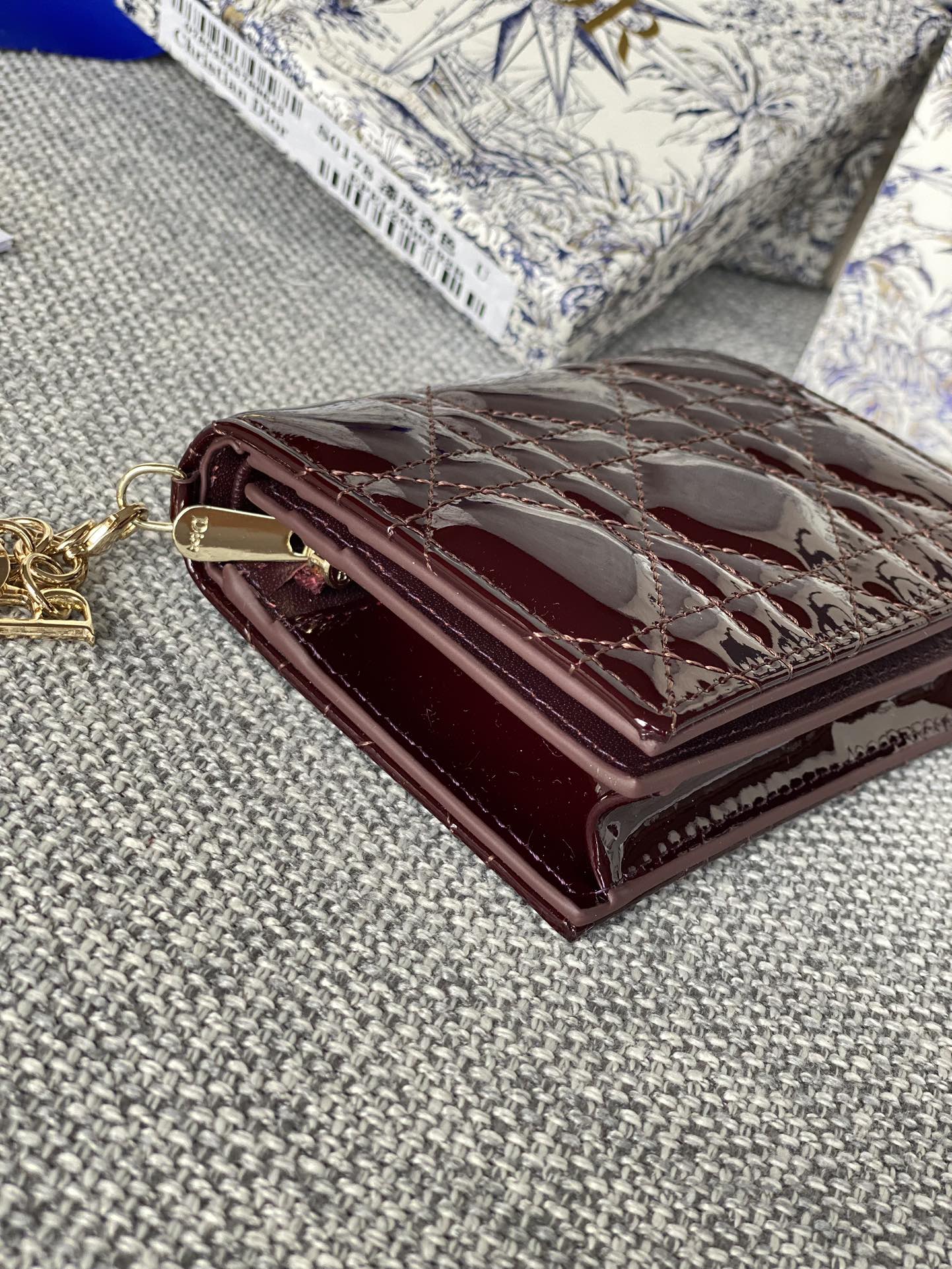 CD Caro 11cm Compact Wallet Shiny Burgundy Calfskin