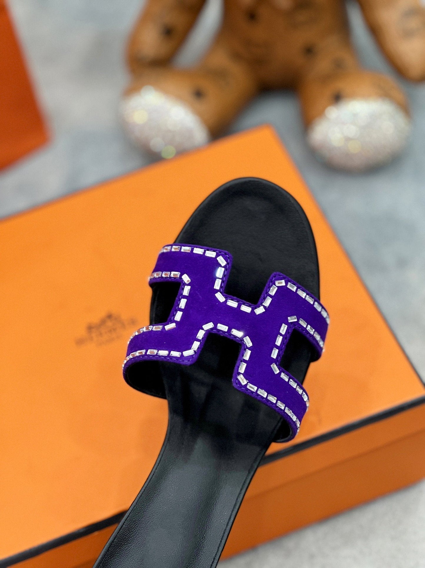 0ran 45 sandal purple black suede goatskin