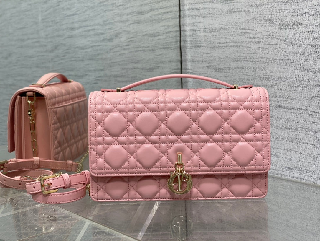 MISS CD TOP HANDLE 24CM PINK LAMBSKIN