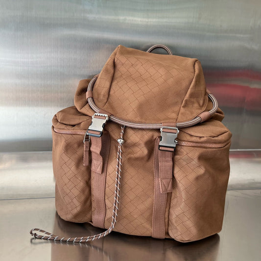 ALTO 42 BACKPACK IN RUSSET BROWN JACQUARD FABRIC