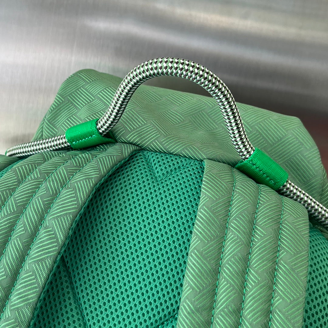 ALTO 42 BACKPACK IN COOL GREEN JACQUARD FABRIC