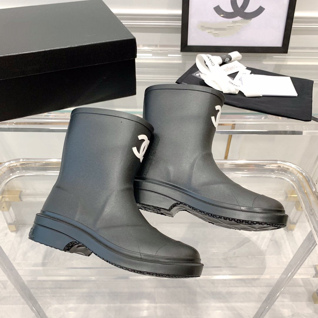 cc short black rain boot