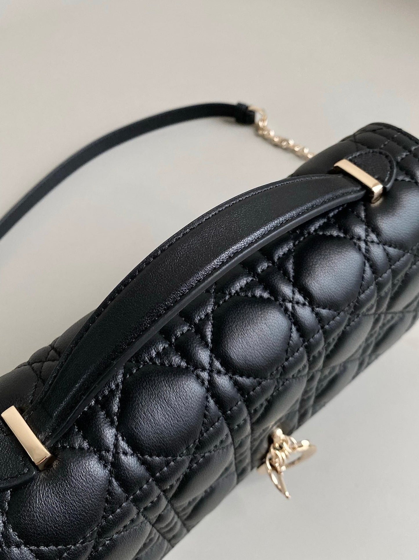 MISS LADY 24 LARGE BAG IN BLACK LAMBSKIN