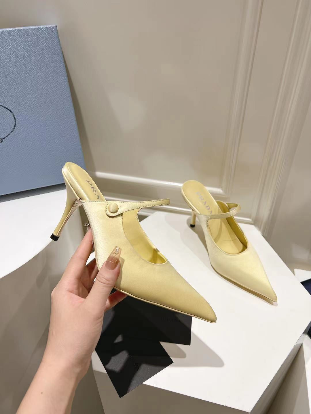 PRA HIGH-HEELED MULES YELLOW CREAM SATIN