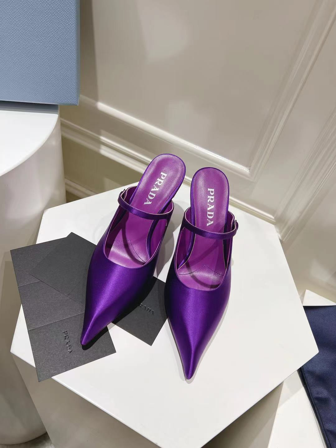 PRA HIGH-HEELED MULES VIOLET SATIN