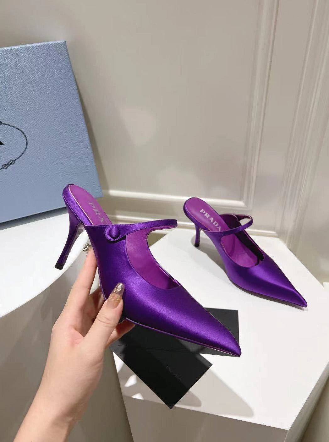 PRA HIGH-HEELED MULES VIOLET SATIN