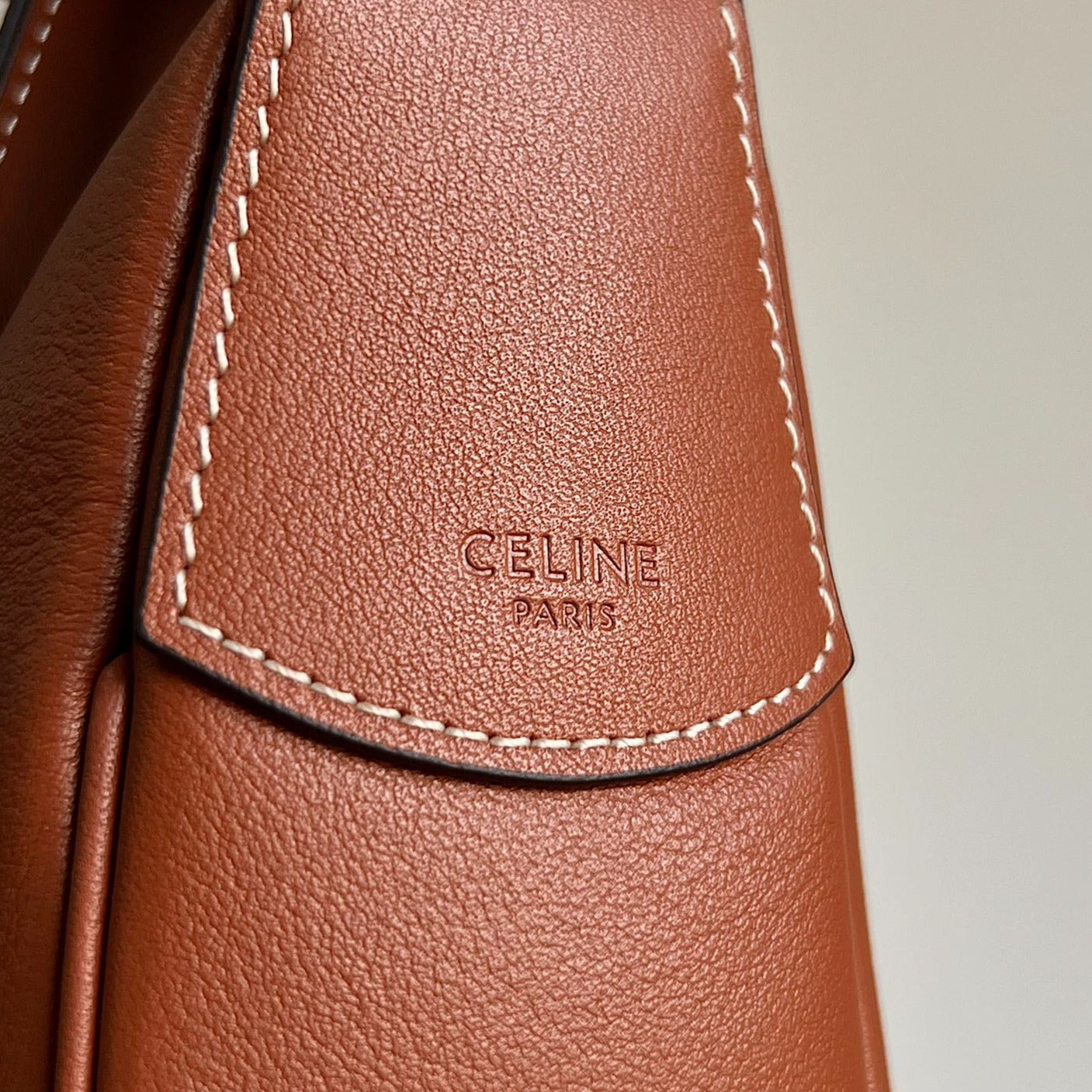 TRIOMPHE 31 TAN BROWN CALFSKIN