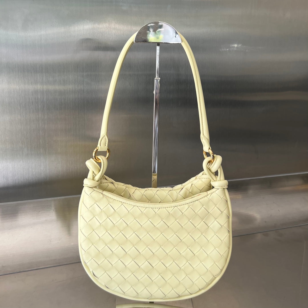 SMALL GEMELLI 24 IN LIGHT YELLOW LAMBSKIN