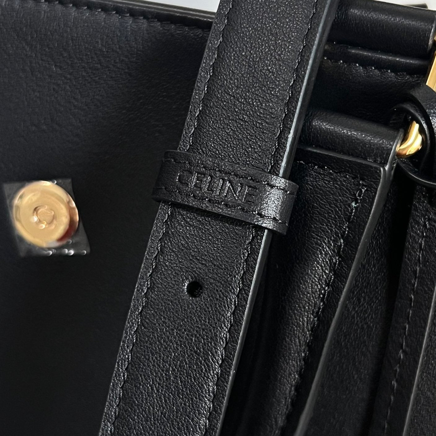 TRIOMPHE 37 BLACK SOFT CALFSKIN HANDBAG