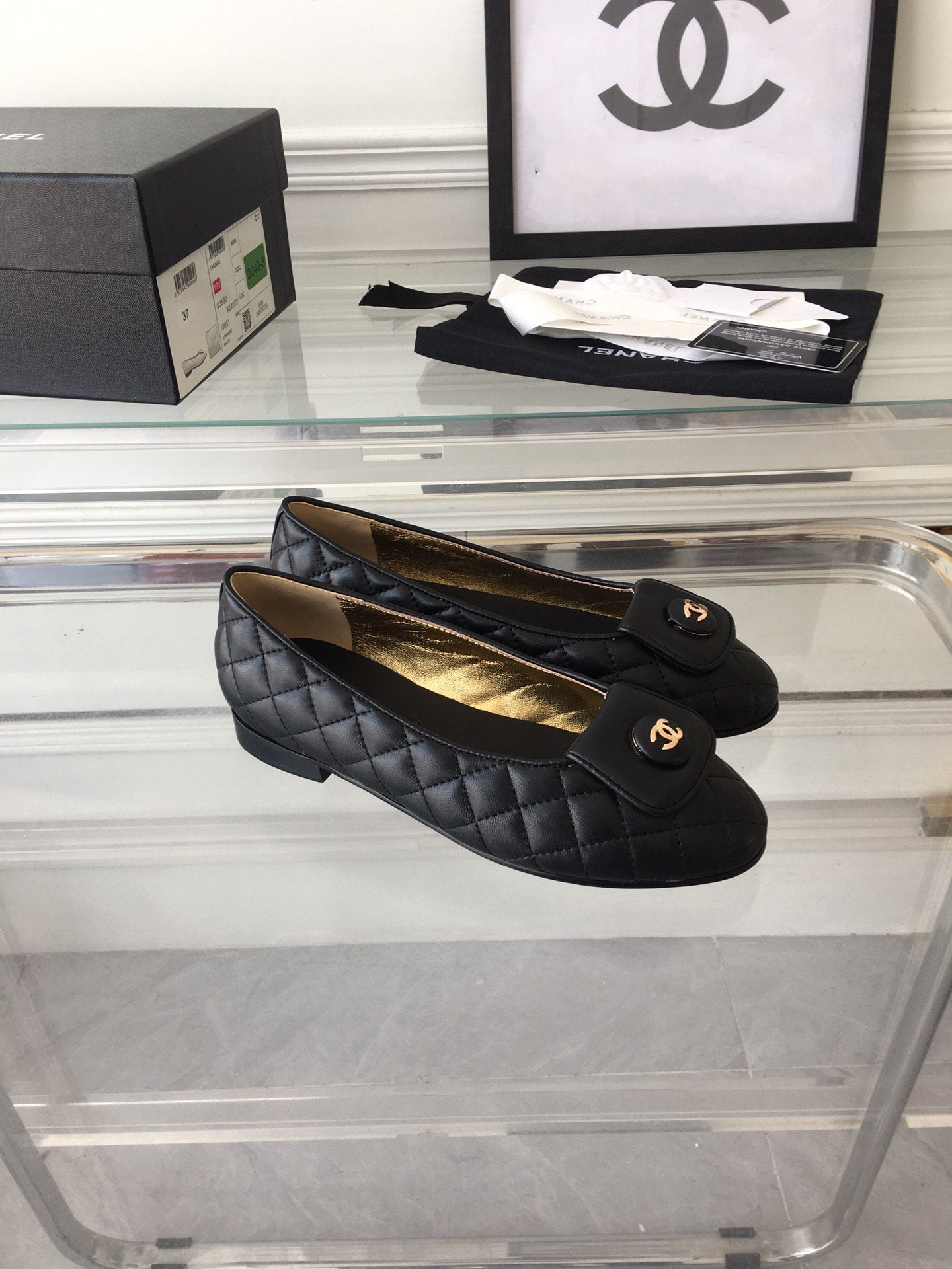 ballet flat black quilted gold cc lock