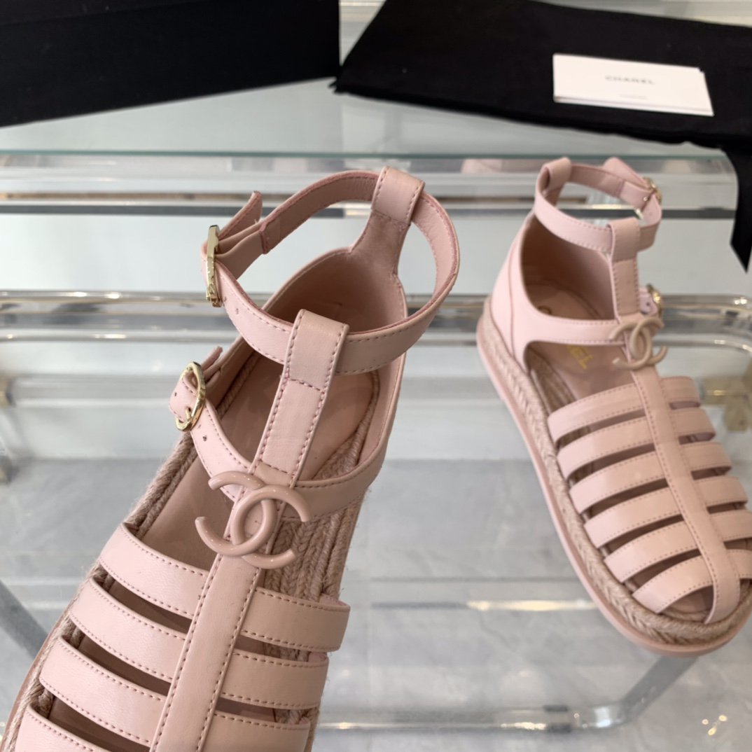 cc medium roman sandals pink lambskin