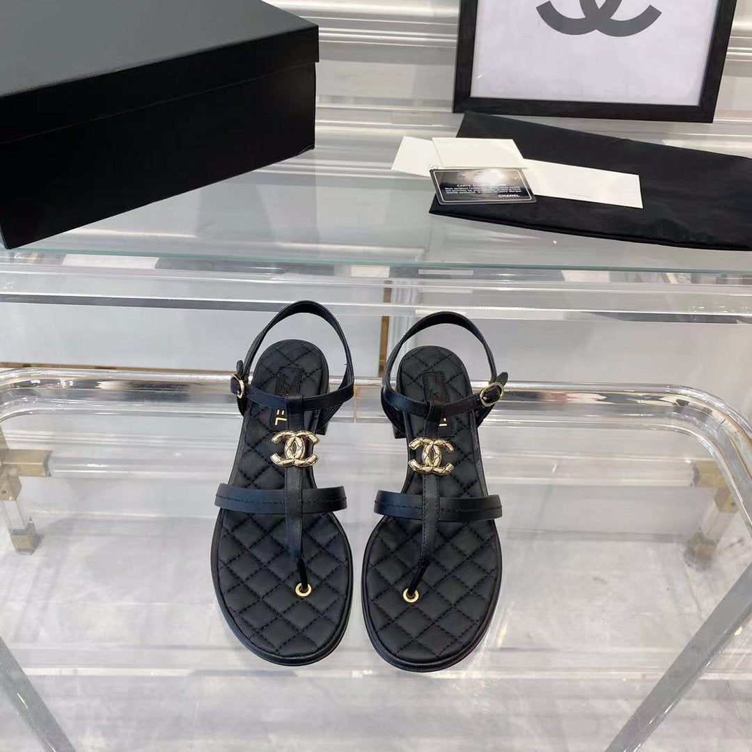 cc sandals black quilted lambskin