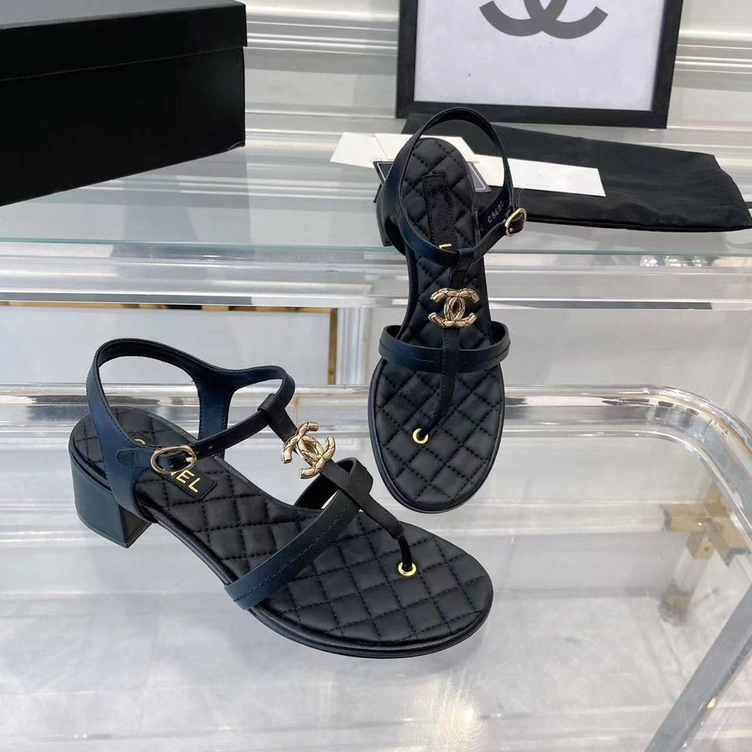 cc sandals black quilted lambskin