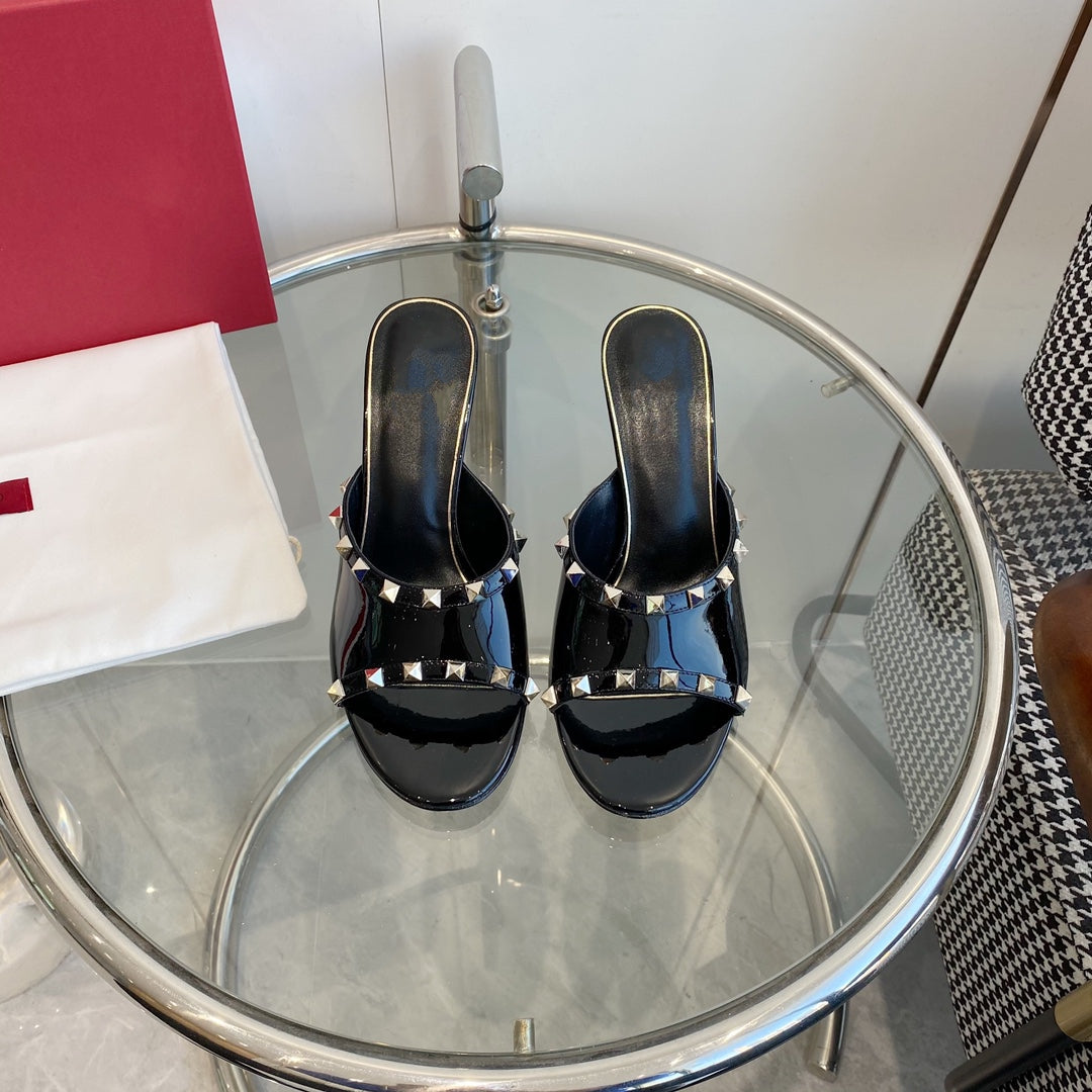 80mm Rockstud Patent Black Leather Mules