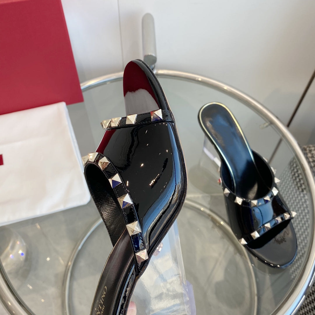 80mm Rockstud Patent Black Leather Mules