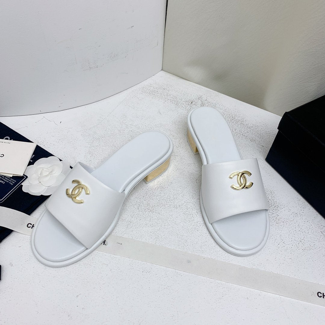 mule sandal 50 white gold lambskin