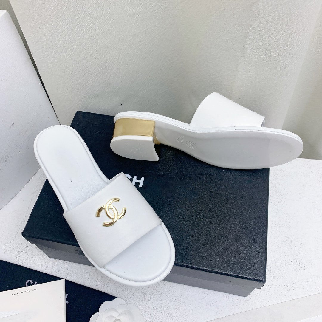 mule sandal 50 white gold lambskin