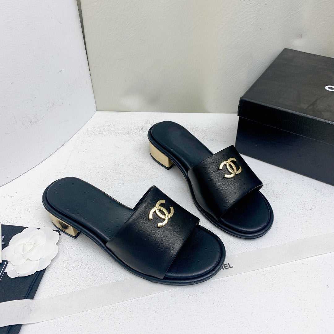 mule sandal 50 black gold lambskin