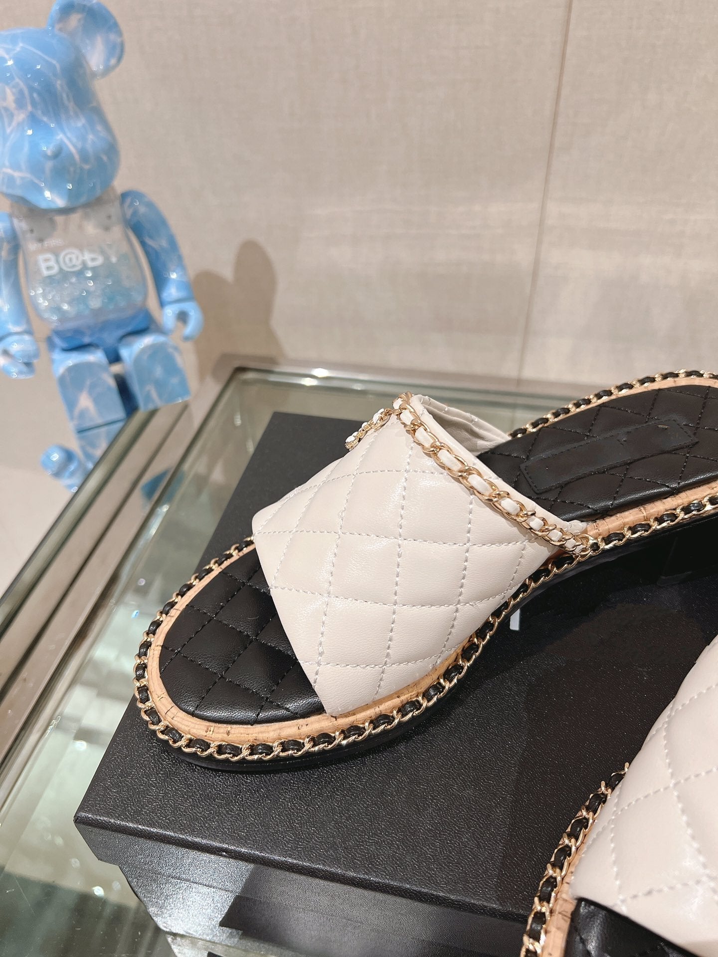 mule sandal 50 white black quilted lambskin