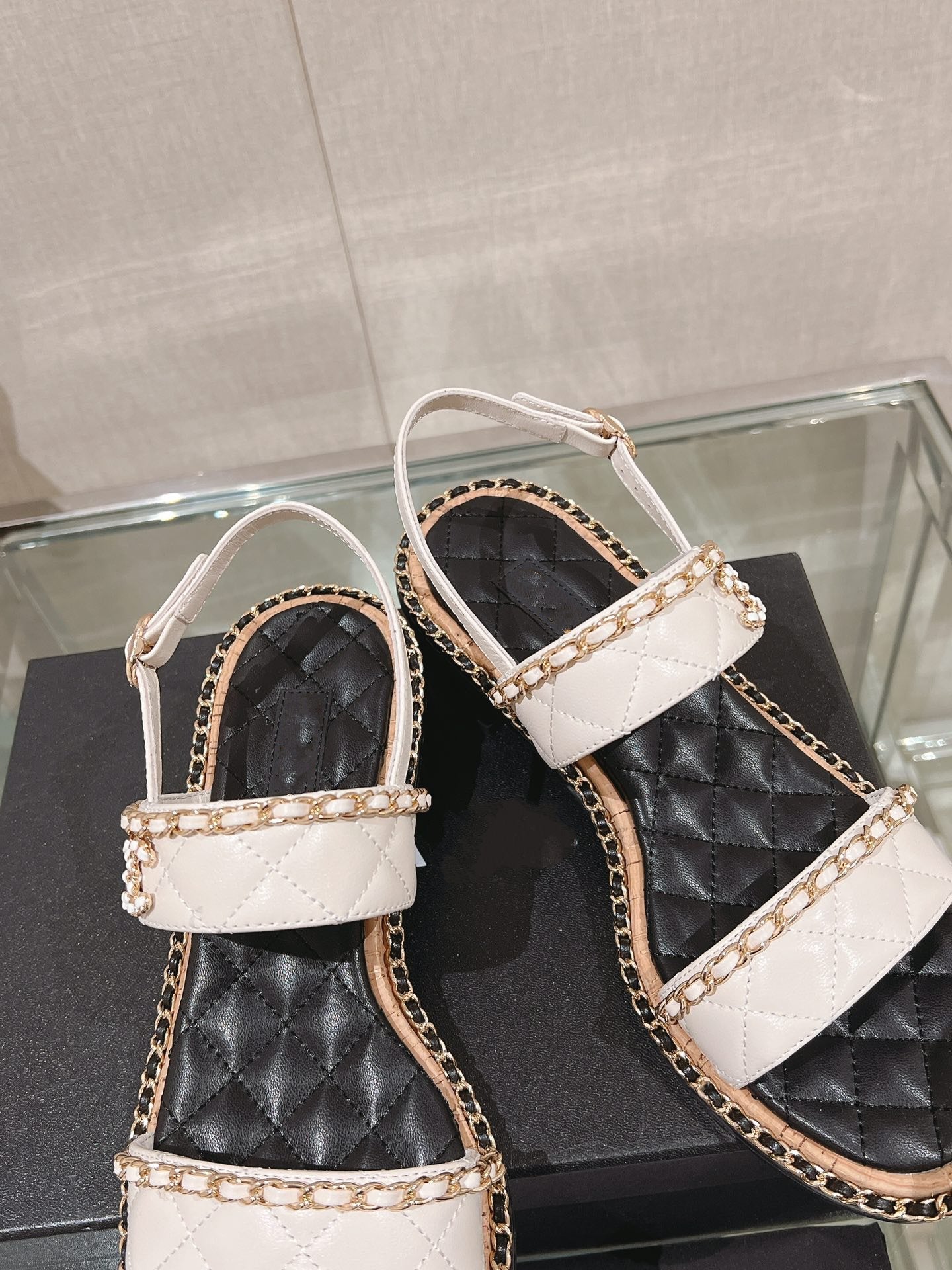 slingbacks sandal 50 white black quilted lambskin