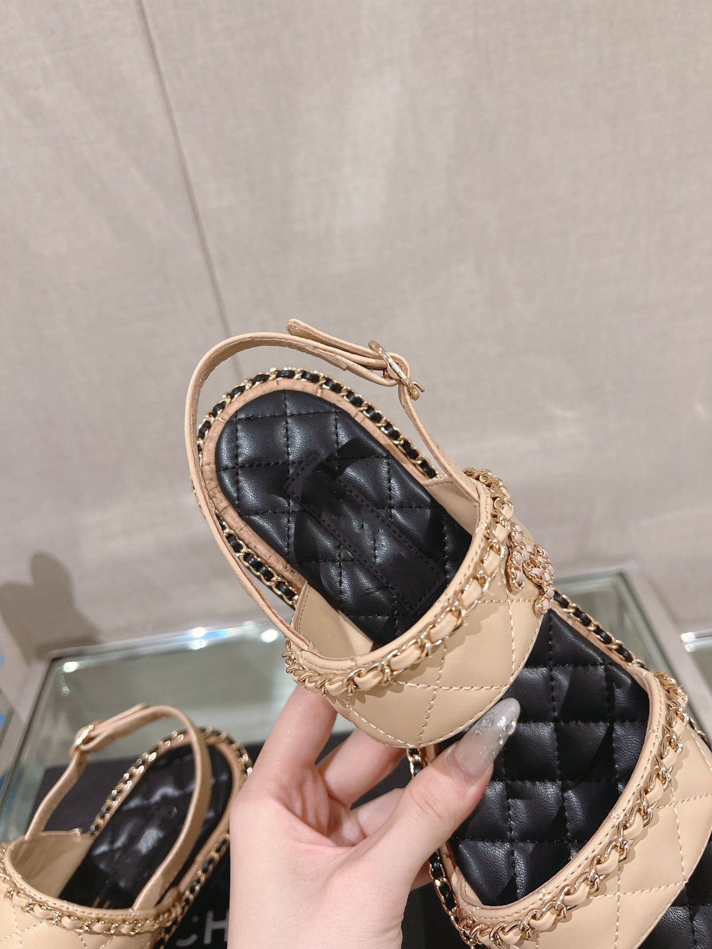 slingbacks sandal 50 beige black quilted lambskin