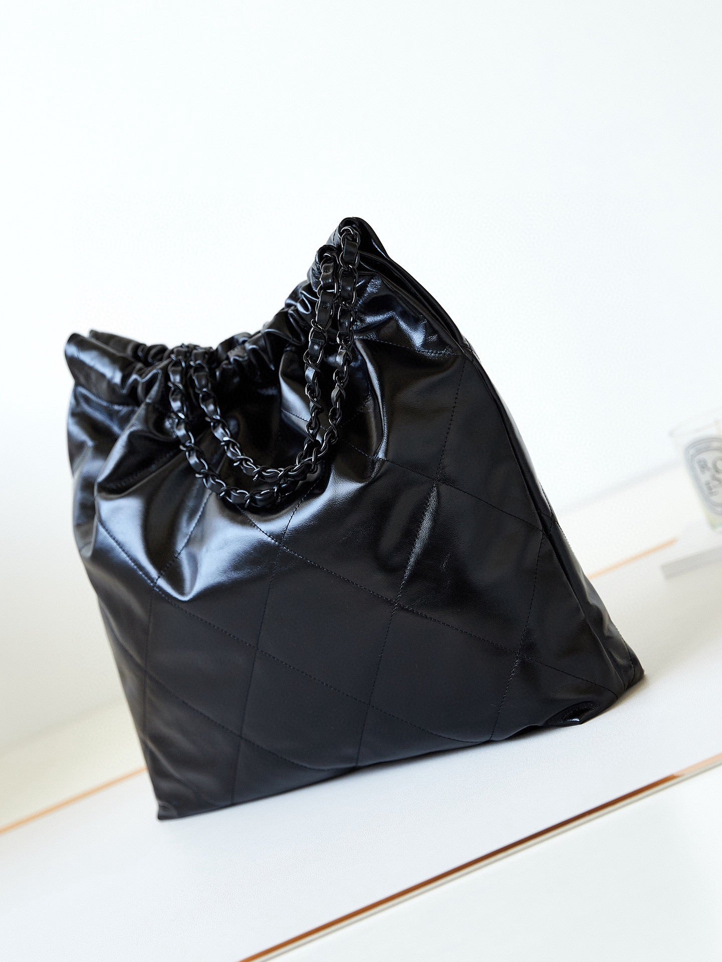 cc 22 hobo black calfskin black hardware