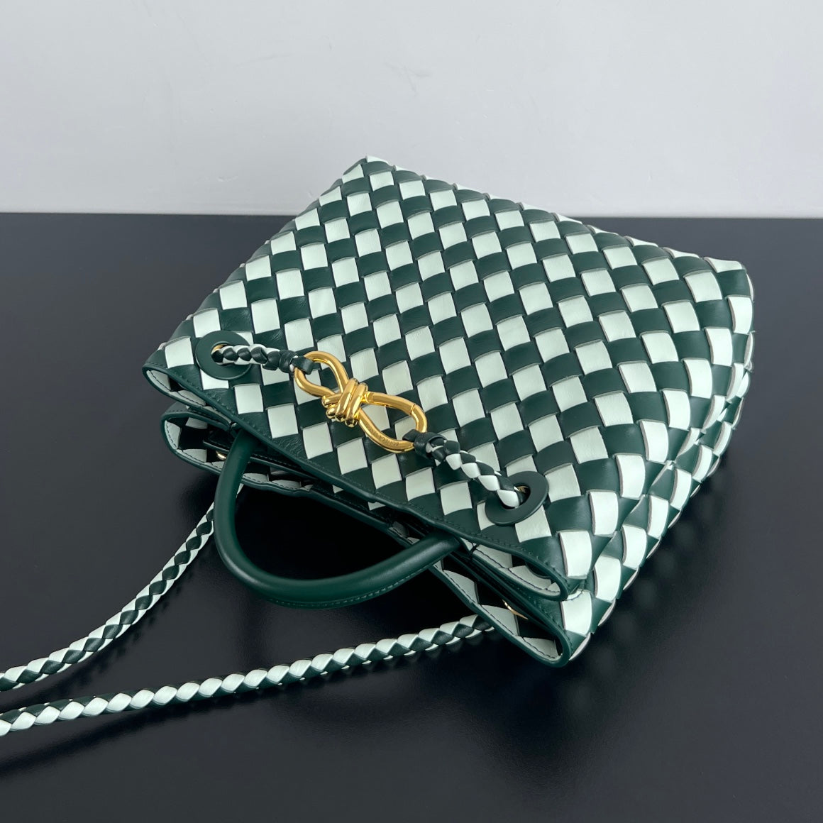 bv small andiamo 25 white dark green lambskin