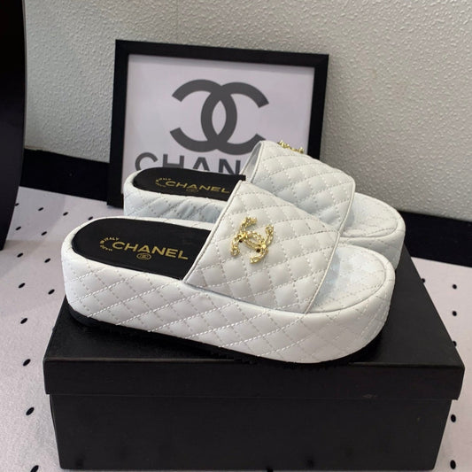 cc white quilted calfskin platform